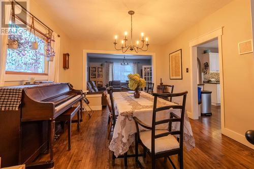 335 Bloor St W, Sault Ste. Marie, ON - Indoor Photo Showing Dining Room