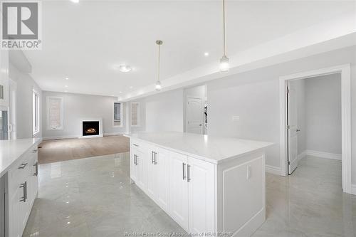 137 Tuscany, Chatham, ON - Indoor Photo Showing Kitchen