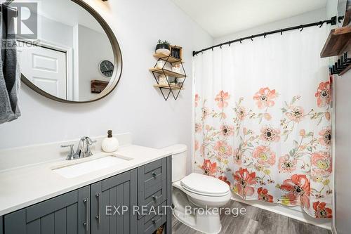 314 Hambly Road, Greater Napanee, ON - Indoor Photo Showing Bathroom