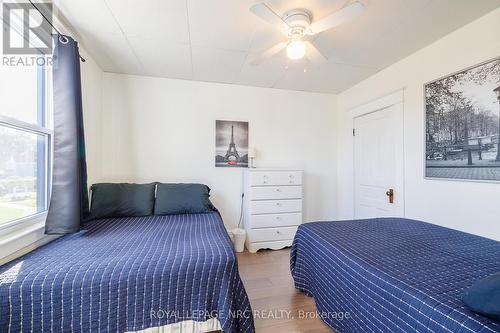 6145 Main Street, Niagara Falls (216 - Dorchester), ON - Indoor Photo Showing Bedroom