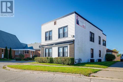 6145 Main Street, Niagara Falls (216 - Dorchester), ON - Outdoor With Facade