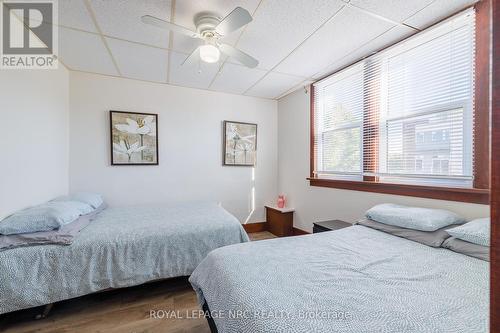 6145 Main Street, Niagara Falls (216 - Dorchester), ON - Indoor Photo Showing Bedroom