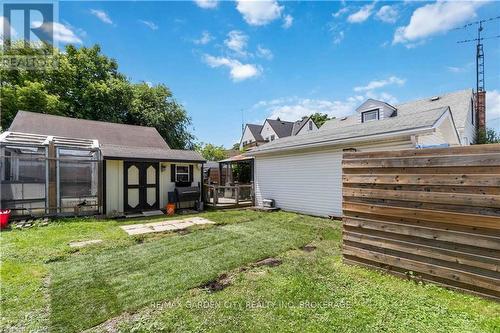 92 Currie Street, St. Catharines (445 - Facer), ON - Outdoor With Deck Patio Veranda