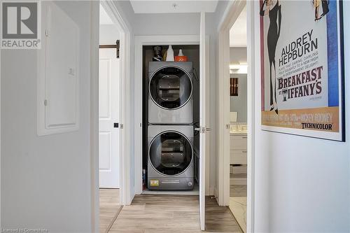 50 Grand Ave S Unit# 2007, Cambridge, ON - Indoor Photo Showing Laundry Room