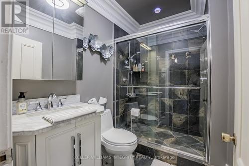 345 Sydney Street, Cornwall, ON - Indoor Photo Showing Bathroom