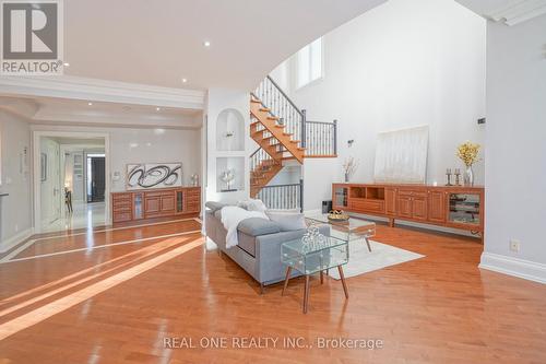 231 Churchill Avenue S, Toronto, ON - Indoor Photo Showing Other Room