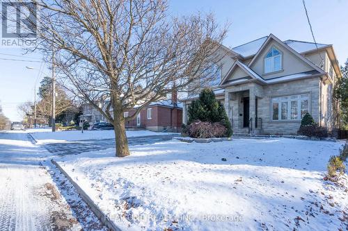 231 Churchill Avenue S, Toronto, ON - Outdoor With Facade