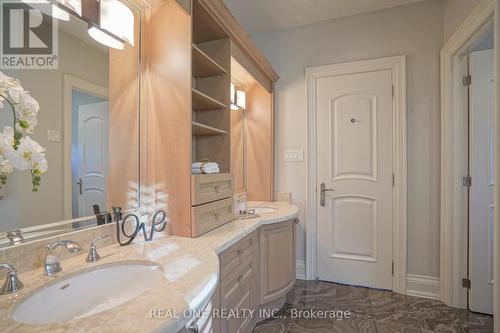 231 Churchill Avenue S, Toronto, ON - Indoor Photo Showing Bathroom