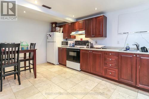 4 Port Royal Trail, Wasaga Beach, ON - Indoor Photo Showing Kitchen