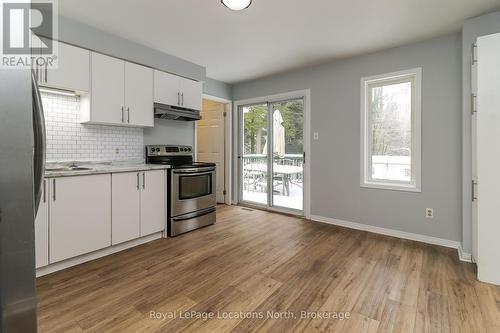 4 Port Royal Trail, Wasaga Beach, ON - Indoor Photo Showing Kitchen