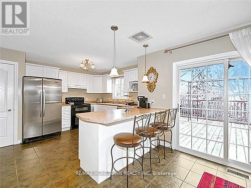 16 Regency Place, Brockville, ON - Indoor Photo Showing Kitchen