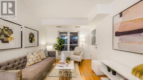 221 - 60 Mendelssohn Street, Toronto, ON - Indoor Photo Showing Living Room