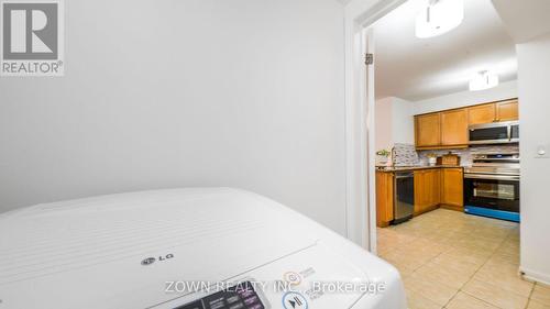 221 - 60 Mendelssohn Street, Toronto, ON - Indoor Photo Showing Kitchen