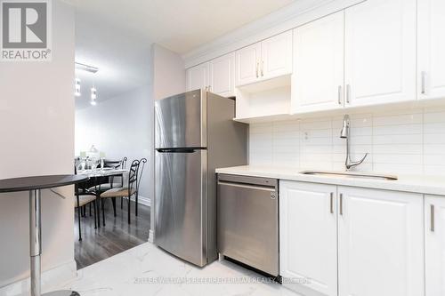 1113 - 99 Blackwell Avenue, Toronto, ON - Indoor Photo Showing Kitchen