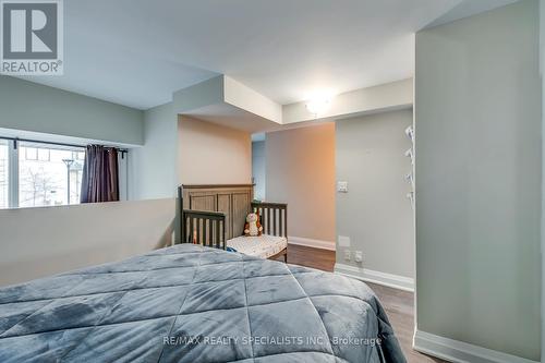 118 - 24 Woodstream Boulevard, Vaughan, ON - Indoor Photo Showing Bedroom