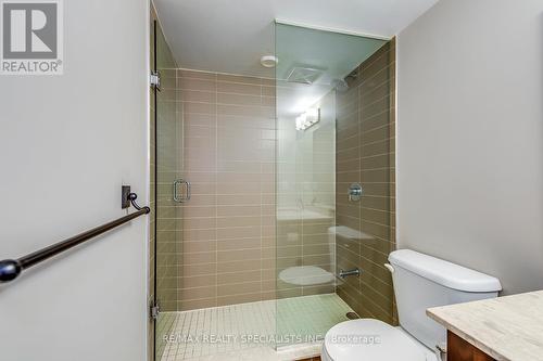 118 - 24 Woodstream Boulevard, Vaughan, ON - Indoor Photo Showing Bathroom