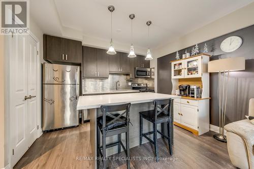 118 - 24 Woodstream Boulevard, Vaughan, ON - Indoor Photo Showing Kitchen With Stainless Steel Kitchen With Upgraded Kitchen