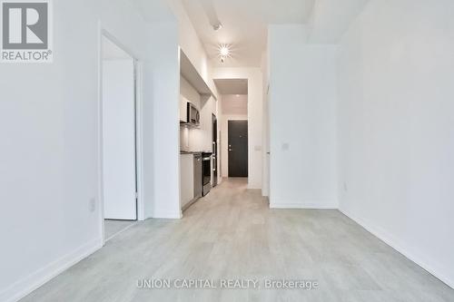 702E - 8868 Yonge Street, Richmond Hill, ON - Indoor Photo Showing Other Room