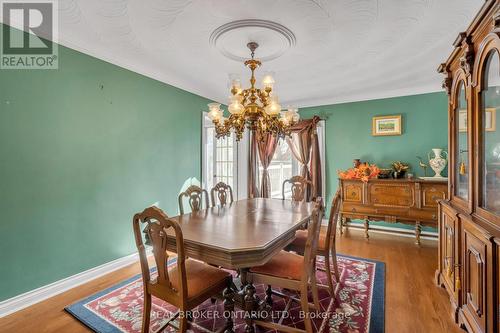 55 Hillside Avenue, Vaughan, ON - Indoor Photo Showing Dining Room