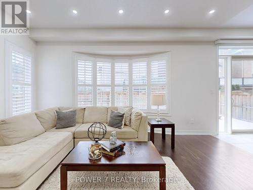 53 Carling Road, Vaughan, ON - Indoor Photo Showing Living Room