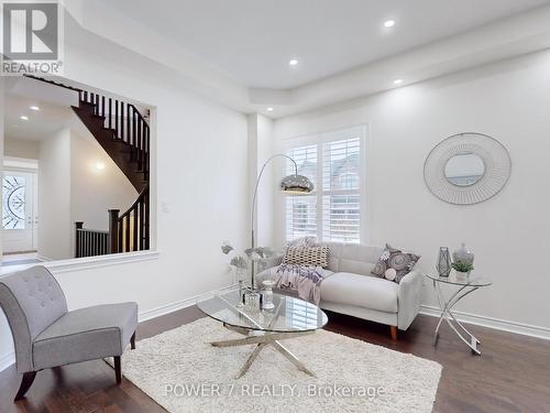 53 Carling Road, Vaughan, ON - Indoor Photo Showing Living Room