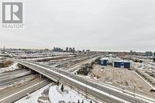 1705 - 349 Rathburn Road, Mississauga, ON - Outdoor With View