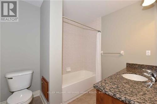 967 Kipling Avenue, Toronto, ON - Indoor Photo Showing Bathroom