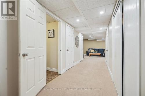 5160 Ridgewell Road E, Burlington, ON - Indoor Photo Showing Other Room