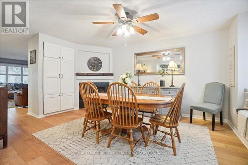 5160 Ridgewell Road E, Burlington, ON - Indoor Photo Showing Dining Room