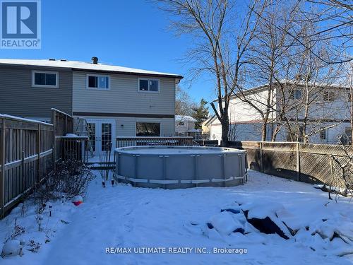 102 Mowat Crescent, Barrie, ON - Outdoor With Above Ground Pool