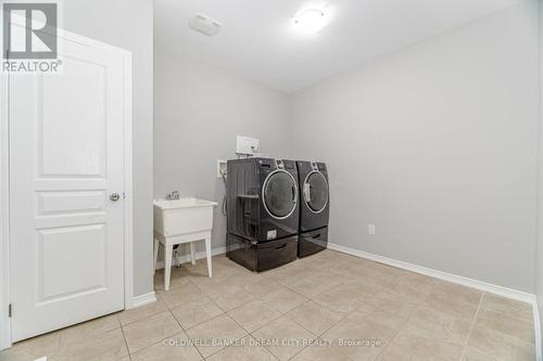 16 Burgess Crescent, Brantford, ON - Indoor Photo Showing Laundry Room