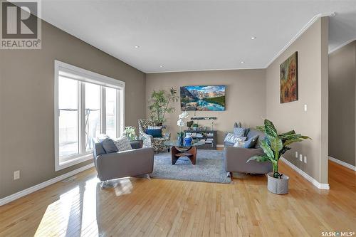 3 Iron Bridge Terrace, Moose Jaw, SK - Indoor Photo Showing Living Room