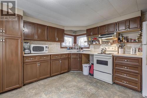 20 Second Street, Norfolk (Delhi), ON - Indoor Photo Showing Kitchen