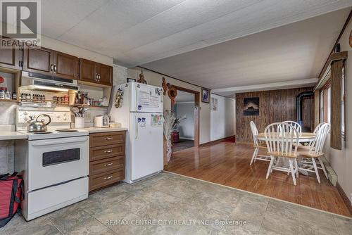 20 Second Street, Norfolk (Delhi), ON - Indoor Photo Showing Kitchen