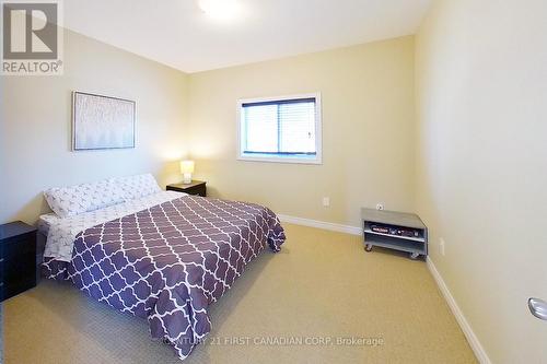 479 Blackacres Boulevard, London, ON - Indoor Photo Showing Bedroom