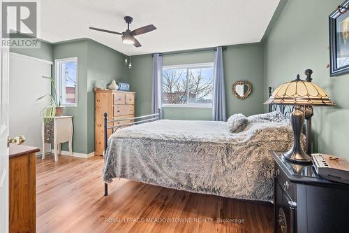 17 Emslie Street, Halton Hills, ON - Indoor Photo Showing Bedroom