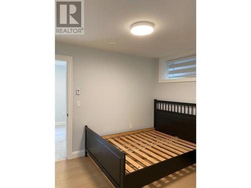 Basement Unit 3250 W 26Th Avenue, Vancouver, BC - Indoor Photo Showing Bedroom