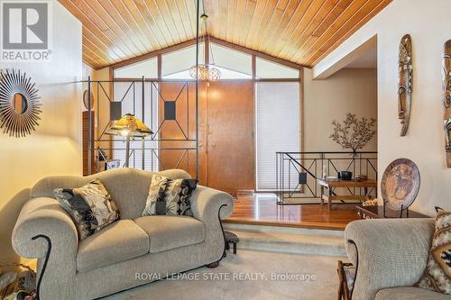 171 Old Ancaster Road, Hamilton, ON - Indoor Photo Showing Other Room