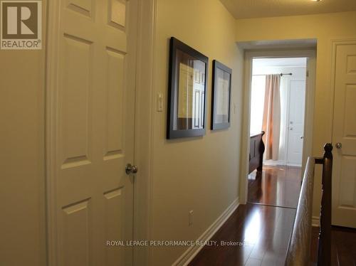 110 Brentmore Pvt Street, Ottawa, ON - Indoor Photo Showing Other Room