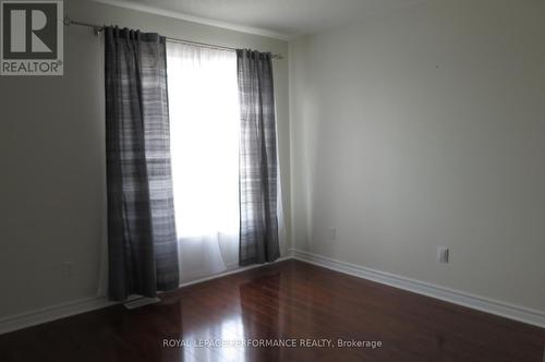 110 Brentmore Pvt Street, Ottawa, ON - Indoor Photo Showing Other Room