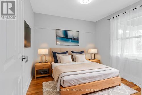 253 Russell Avenue, St. Catharines (451 - Downtown), ON - Indoor Photo Showing Bedroom