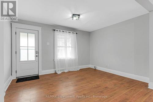 253 Russell Avenue, St. Catharines (451 - Downtown), ON - Indoor Photo Showing Other Room