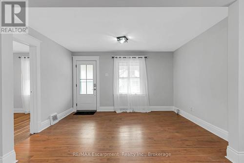 253 Russell Avenue, St. Catharines (451 - Downtown), ON - Indoor Photo Showing Other Room