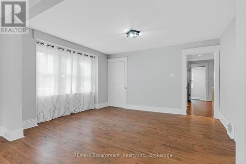 253 Russell Avenue, St. Catharines (451 - Downtown), ON - Indoor Photo Showing Other Room