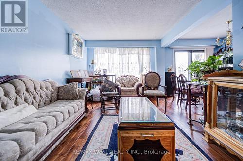 18 - 7475 Goreway Drive, Mississauga, ON - Indoor Photo Showing Living Room