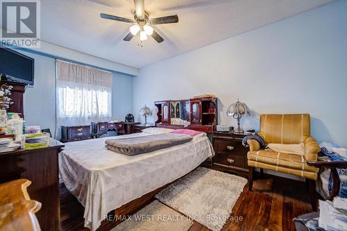 18 - 7475 Goreway Drive, Mississauga, ON - Indoor Photo Showing Bedroom