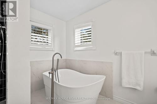 31 Kerrison Drive W, Ajax (Central), ON - Indoor Photo Showing Bathroom