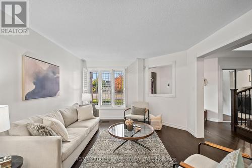 31 Kerrison Drive W, Ajax (Central), ON - Indoor Photo Showing Living Room