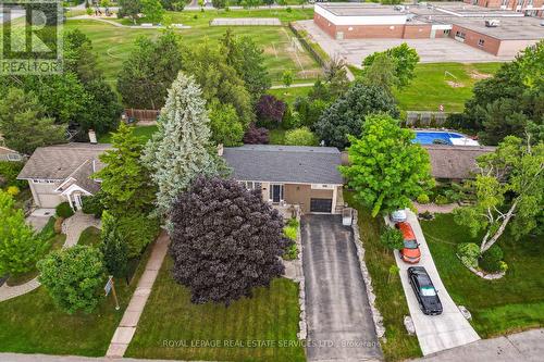 1284 Elgin Crescent, Oakville, ON - Outdoor