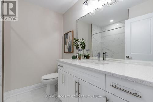 1855 Dalmagarry Road, London, ON - Indoor Photo Showing Bathroom